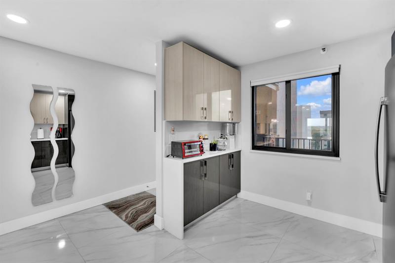 2221 Cypress Island Drive Pompano Beach FL 33069