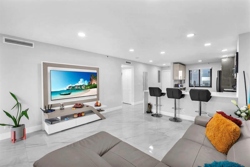 2221 Cypress Island Drive Pompano Beach FL 33069