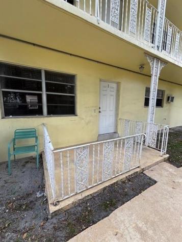 5400 Hollywood Boulevard Hollywood FL 33021