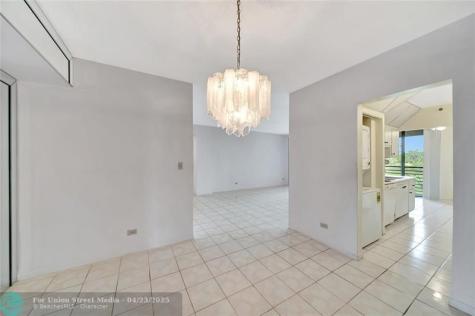7200 Radice Court Lauderhill FL 33319