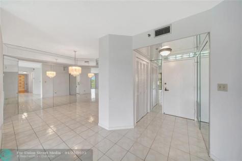 7200 Radice Court Lauderhill FL 33319