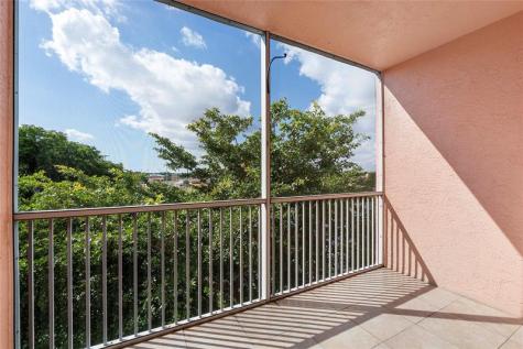 7765 Yardley Drive Fort Lauderdale FL 33321