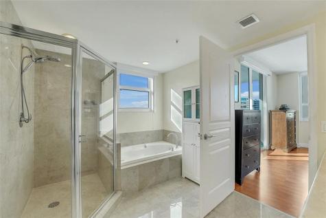 350 SE 2nd Street Fort Lauderdale FL 33301