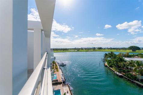 9400 W Bay Harbor Bay Harbor Islands FL 33154