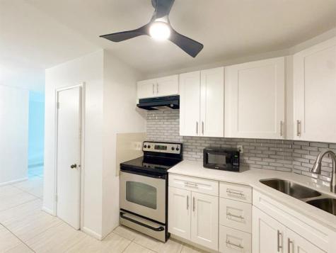 136 NE 19th Court Wilton Manors FL 33305