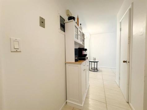 136 NE 19th Court Wilton Manors FL 33305