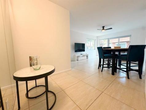 136 NE 19th Court Wilton Manors FL 33305