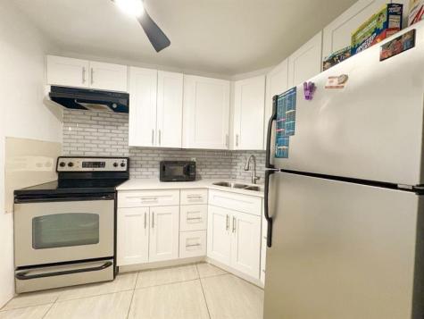 136 NE 19th Court Wilton Manors FL 33305