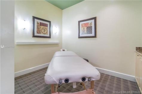 1830 Radius Drive Hollywood FL 33020