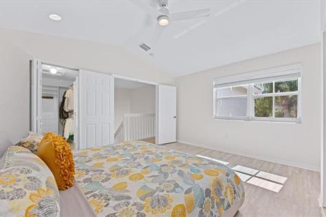 1135 Buttonwood Lane Hollywood FL 33019