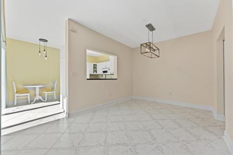 1135 Buttonwood Lane Hollywood FL 33019