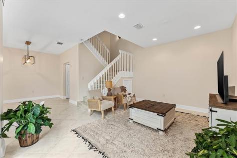 1135 Buttonwood Lane Hollywood FL 33019