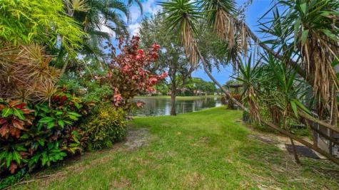 619 Deer Creek North Shore Drive Deerfield Beach FL 33442