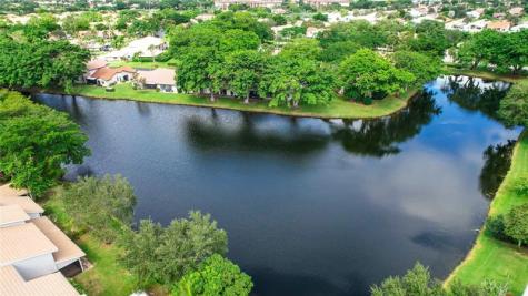619 Deer Creek North Shore Drive Deerfield Beach FL 33442
