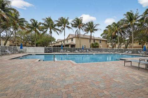4134 Forest Drive Weston FL 33332