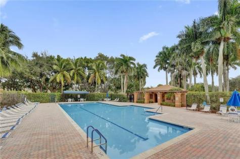 1498 Barcelona Way Weston FL 33327