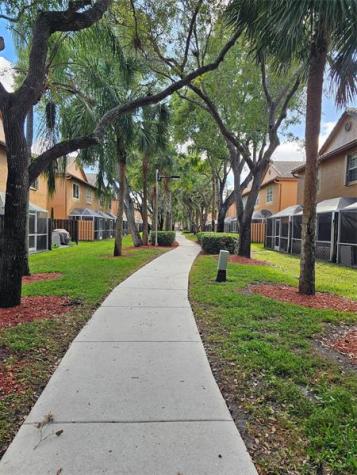 1498 Barcelona Way Weston FL 33327