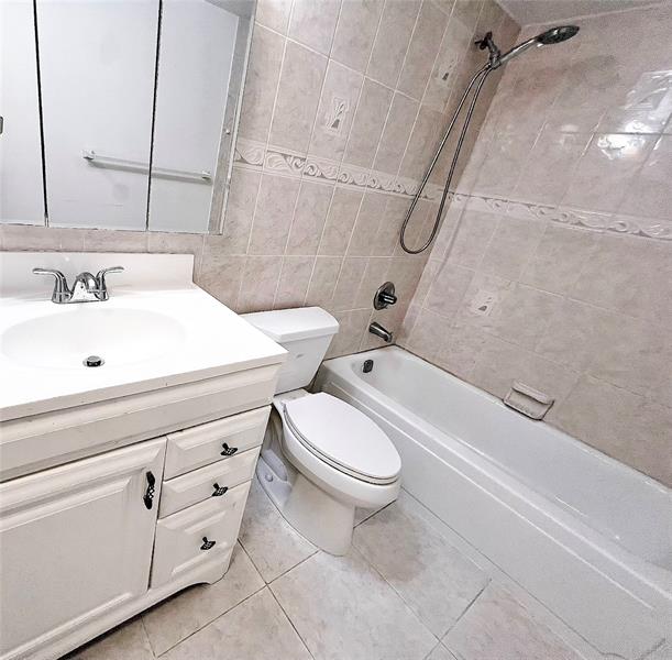 3100 NW Riverside Drive Coral Springs FL 33065