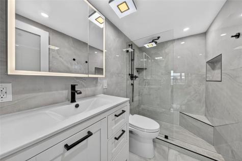 2900 NE 30th Street Fort Lauderdale FL 33306