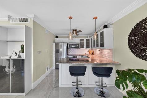 2900 NE 30th Street Fort Lauderdale FL 33306