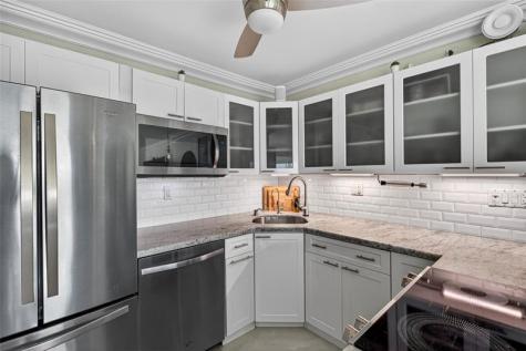 2900 NE 30th Street Fort Lauderdale FL 33306