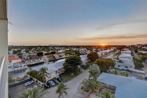 2900 NE 30th Street Fort Lauderdale FL 33306