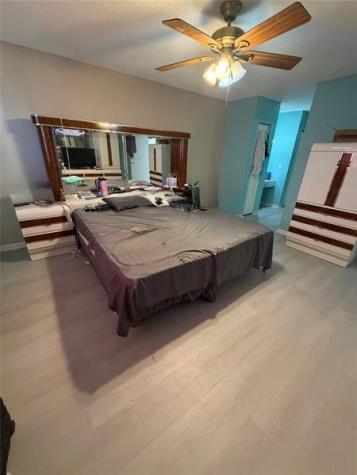 4851 NW 21st Lauderhill FL 33313
