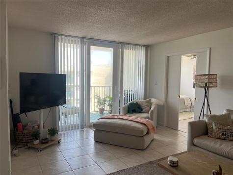 1237 N Hillsboro Mile Hillsboro Beach FL 33062