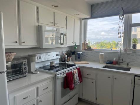 1237 N Hillsboro Mile Hillsboro Beach FL 33062
