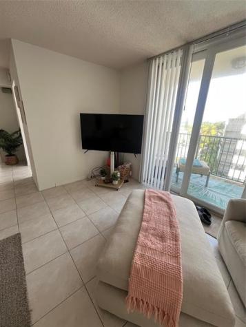 1237 N Hillsboro Mile Hillsboro Beach FL 33062