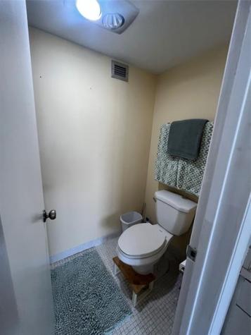 1237 N Hillsboro Mile Hillsboro Beach FL 33062