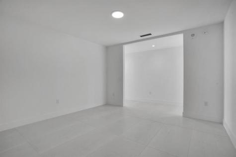 151 N Seabreeze Blv Fort Lauderdale FL 33304