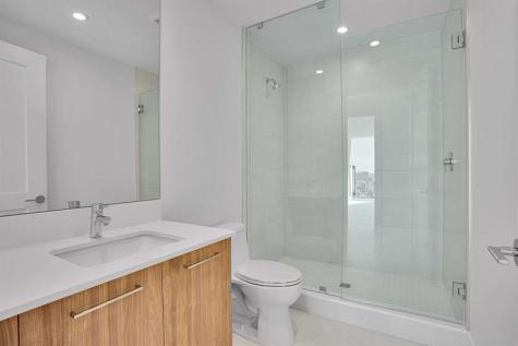 151 N Seabreeze Blv Fort Lauderdale FL 33304