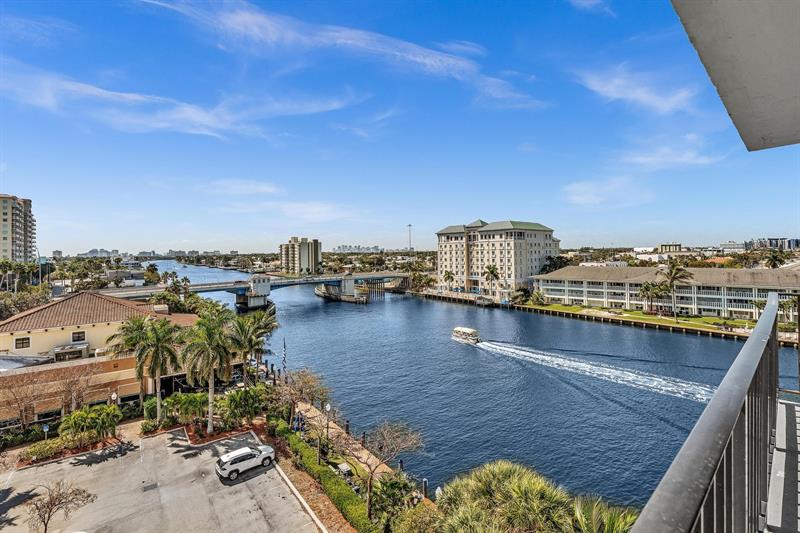 3233 NE 32nd Avenue Fort Lauderdale FL 33308