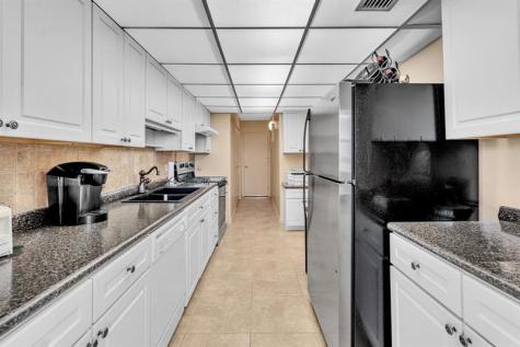 3233 NE 32nd Avenue Fort Lauderdale FL 33308