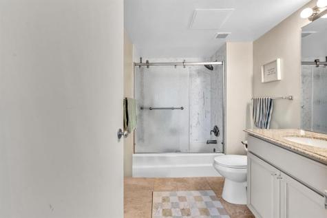 3233 NE 32nd Avenue Fort Lauderdale FL 33308