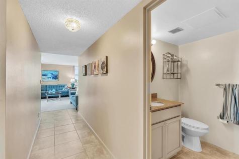 3233 NE 32nd Avenue Fort Lauderdale FL 33308