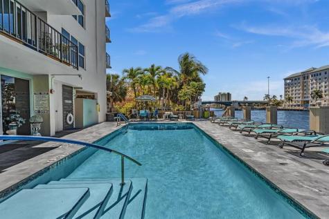3233 NE 32nd Avenue Fort Lauderdale FL 33308