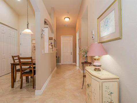 6480 Oxford Circle Vero Beach FL 32966