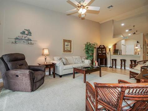 6480 Oxford Circle Vero Beach FL 32966