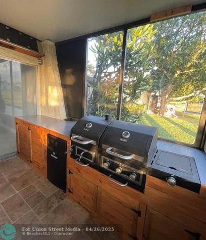 9540 NW 65th Street Tamarac FL 33321