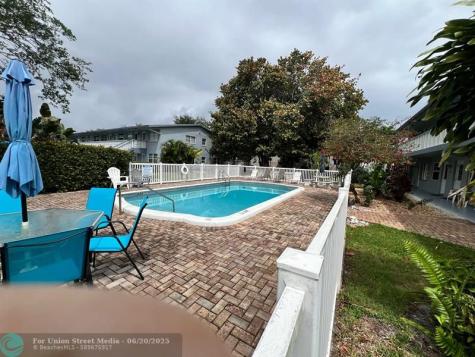 751 Pine Drive Pompano Beach FL 33060