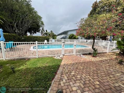 751 Pine Drive Pompano Beach FL 33060
