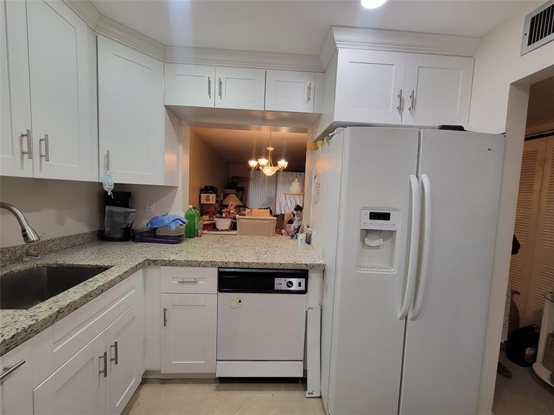 5945 Del Lago Circle Sunrise FL 33313