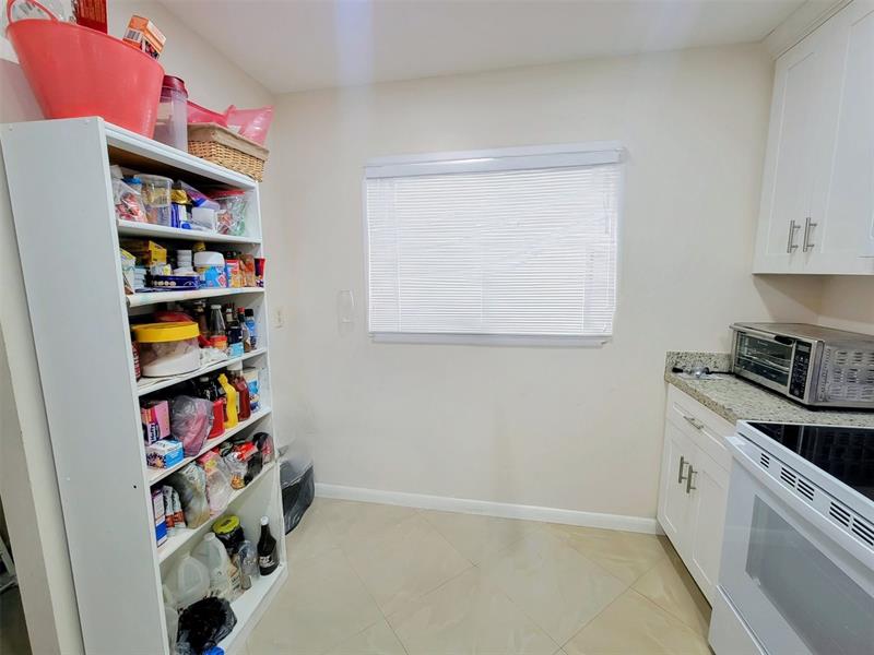 5945 Del Lago Circle Sunrise FL 33313