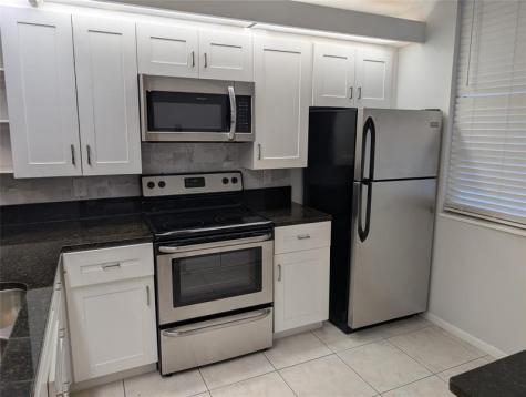 1506 Whitehall Drive Davie FL 33324