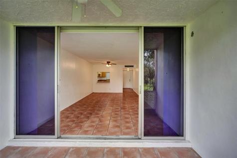 9481 Evergreen Place Davie FL 33324