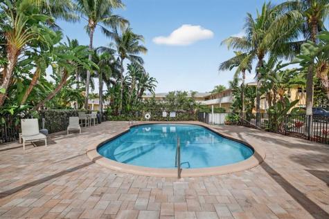 4051 NE 13th Avenue Fort Lauderdale FL 33334