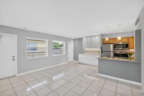 4051 NE 13th Avenue Fort Lauderdale FL 33334