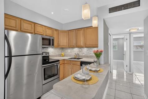 4051 NE 13th Avenue Fort Lauderdale FL 33334